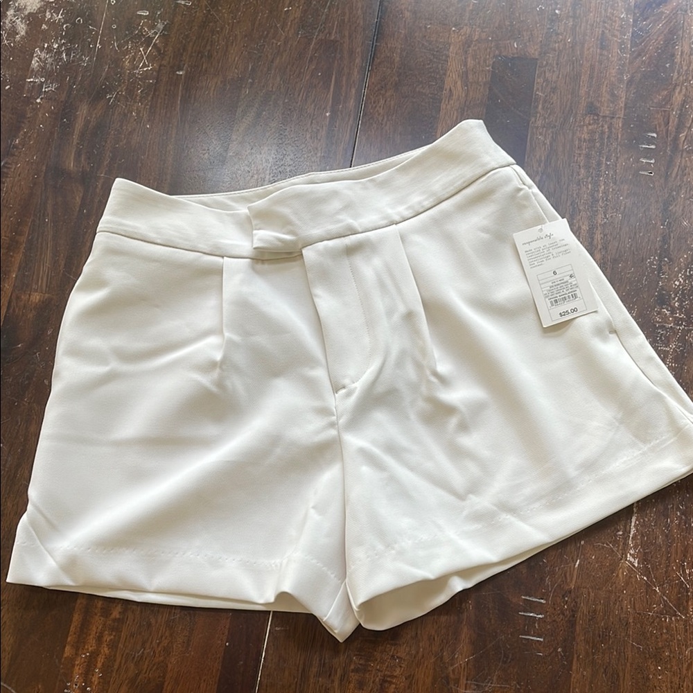 NWT! a new day Women's High Waist Shorts - Picture 7 of 11